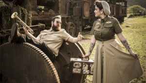 Festival reúne em São Paulo objetos históricos de guerras e moda militar