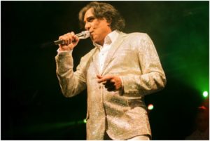[SP] Reinaldo Kherlakian no Paris 6 Burlesque