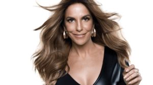 Energia de Ivete Sangalo comanda o Bloco Coruja no último dia de Fortal