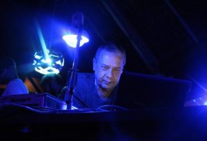 Luisinho Magalhães e Dj Biruta animam o final de semana do Cantinho do Frango