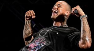 Léo Santana e Zé Cantor puxam o último dia do ‘Meu Bloquinho’