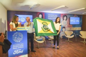 Ford lança programa de educação para jovens em Horizonte