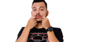 Rodrigo Marques apresenta seu show de humor no Theatro Via Sul