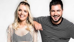 R7 transmite live solidária  com Thaeme e Thiago