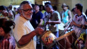 Documentário sobre o artista Descartes Gadelha estreia na programação online Cineteatro São Luiz