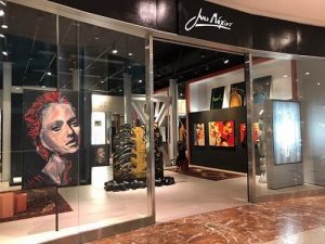 Artista Juca Máximo lança sua Gallery & Studio no RioMar Fortaleza