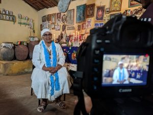 Documentário retrata ofício das rezadeiras no Ceará