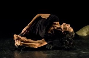 Rosa Primo apresenta espetáculo e oficina online