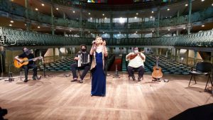 Marivalda Kariri apresenta o show  “Fados, Choros e Canções”  no Cineteatro São Luiz