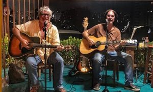 M&M Duo no Cantinho do Frango