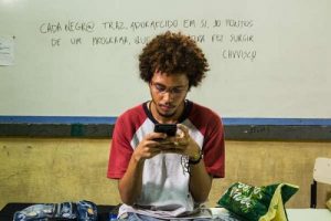 Artistas cearenses estão entre os melhores do ano para APCA
