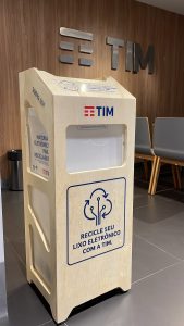 TIM reformula programa de coleta de lixo eletrônico em suas lojas