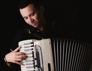 Ceará Natal de Luz promove programação artística e cultural na Praça Portugal