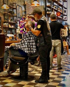 Discos e serviços de barbearia são dicas para presentear no Dia dos Pais