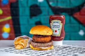 Burger Fest realiza edição comemorativa de 10 anos