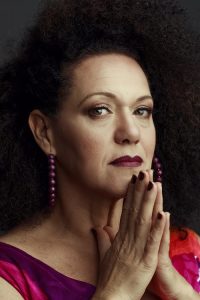 Ceumar  faz show no CCBNB Fortaleza