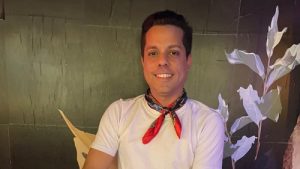 DJ Tai anima as noites do Spirit Bar