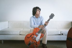 Programação do Cantinho do Frango apresenta shows MPB, Rock e música instrumental neste final de semana