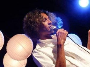 Arnaldho de Sá apresenta o show “Meu Nome é Gil”   no CCBNB