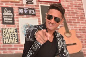 Berg Lima realiza “maratona de forró” e grava videoclipe no Paraíba Music Bar