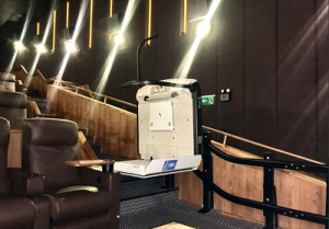 Kinoplex adota novos recursos de acessibilidade em todas as suas salas