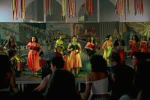 Fim de semana na Estação das Artes tem sarau, hip hop, espetáculos e Feira Mais Vinil