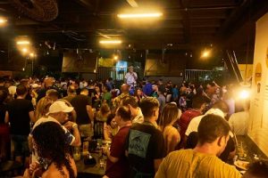 Fim de semana no Paraíba Bar com clássicos do forró, samba e sertanejo