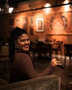 Karol Tavares na Sexta do Jazz no RioMar Fortaleza