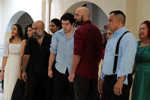 Curso de Iniciação Teatral Acontece apresenta o espetáculo O Sacrifício de Caim