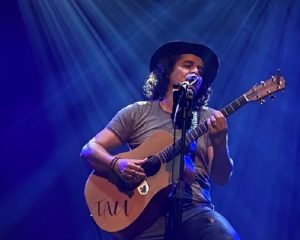 Heberth Azzul e Bulldogs Ballad no Anfiteatro da Beira Mar