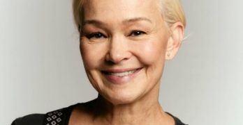 “Cora, mulher e escritora Coralina…” com Júlia Lemmertz no Cineteatro São Luiz