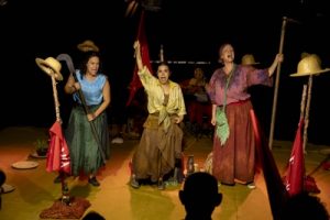 Teatro Carlos Câmara movimenta o Centro e o Moura Brasil com programação gratuita de teatro, memória e cultura popular