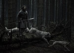 “Lobis-Homem”, novo longa de terror visceral de Robert Eggers, ganha primeiro trailer